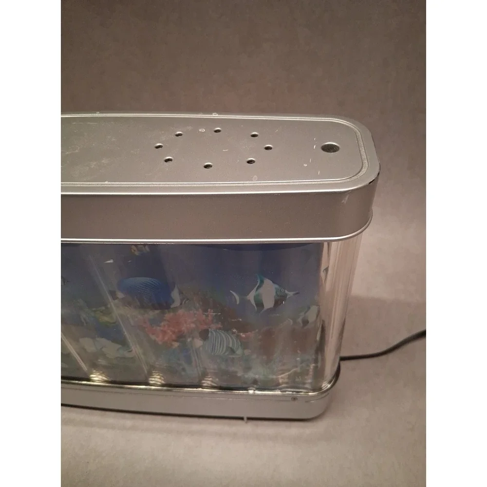 Aquarium Motion Lamp Multicolor LED Lighted Novelty Marine Plastic Design